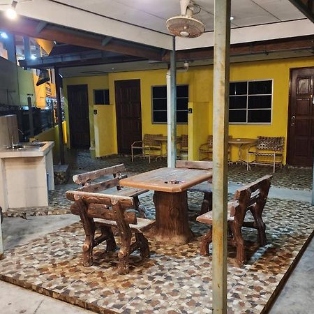 Lagenda Resthouse Cenang Beach Pantai Cenang  Εξωτερικό φωτογραφία