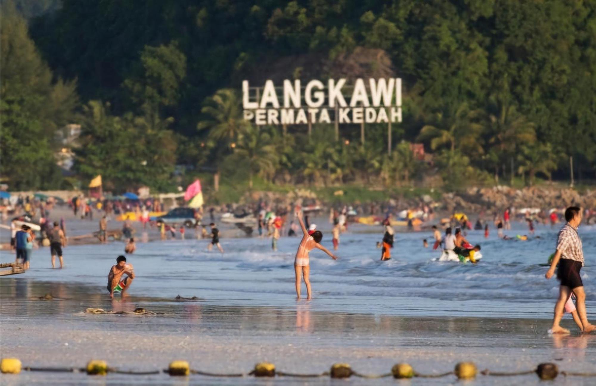 Lagenda Resthouse Cenang Beach Pantai Cenang  Εξωτερικό φωτογραφία